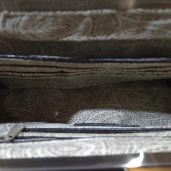 Hobo International VTG Triple Chain Clutch Bag Leather Paisley Kisslock Hayley - Picture 7 of 11